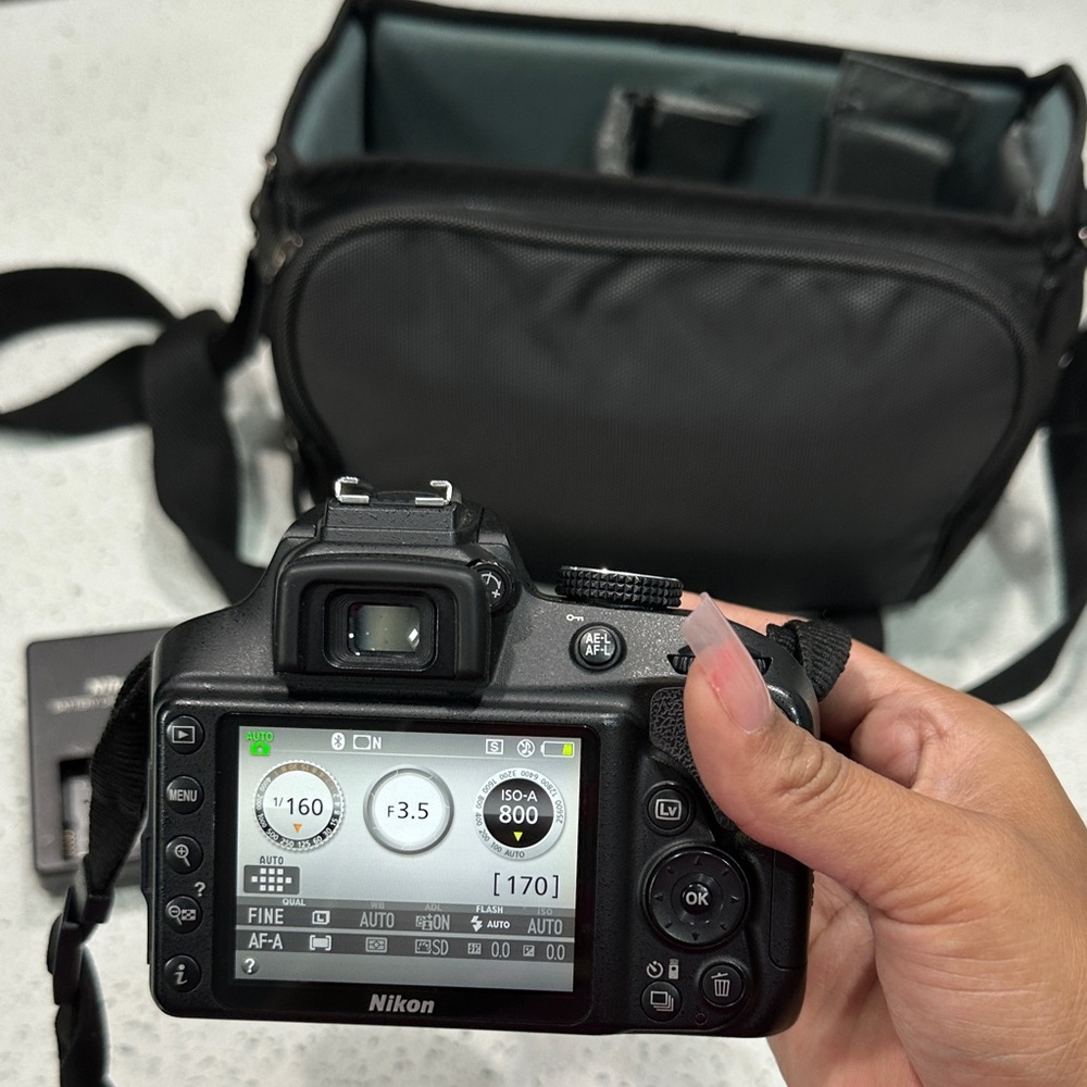 Nikon D3400